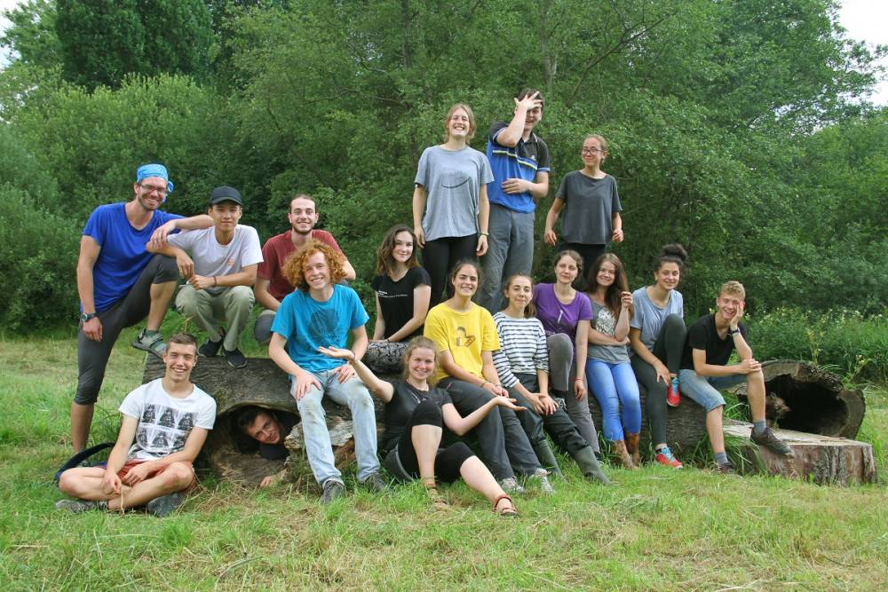 S čištěním Meandrů Smědé Čmelákovi pomohou studenti z celého světa