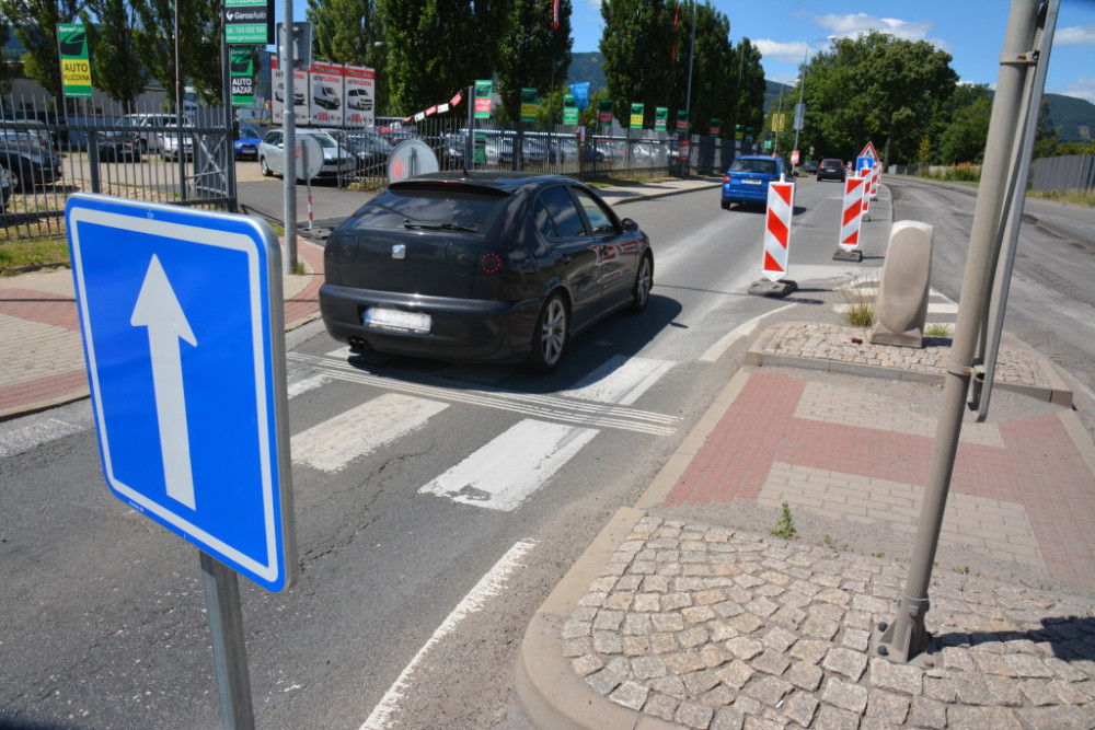 Ulice České mládeže se otevře o týden dřív. Bez omezení ji řidiči projedou od pondělí