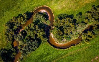 Jizerské hory se po zimě probouzejí a zvou do skal, k potokům i na výhledy