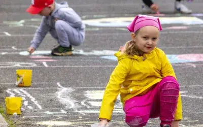 Kunratická paleta opět rozzářila obecní náves veselými barvami / Fotoreportáž